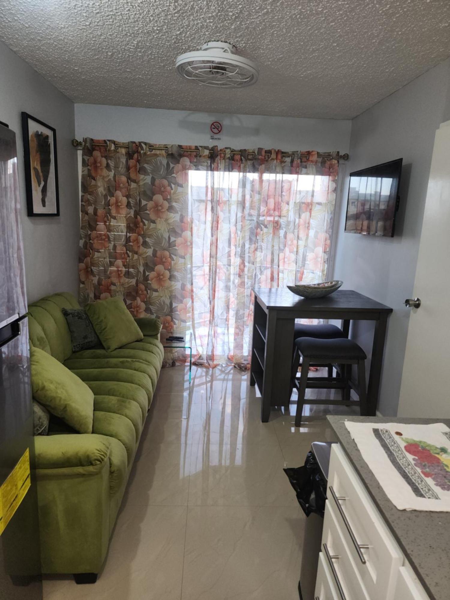 킹스톤 Comfy And Cozy 아파트 외부 사진